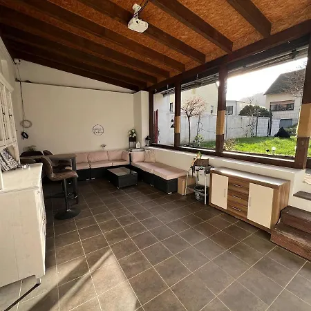 Villa Lovingly Renovated Witch's House With 2 Parking Spaces And Garden