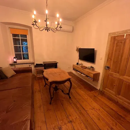 Villa Lovingly Renovated Witch's House With 2 Parking Spaces And Garden Lösnich