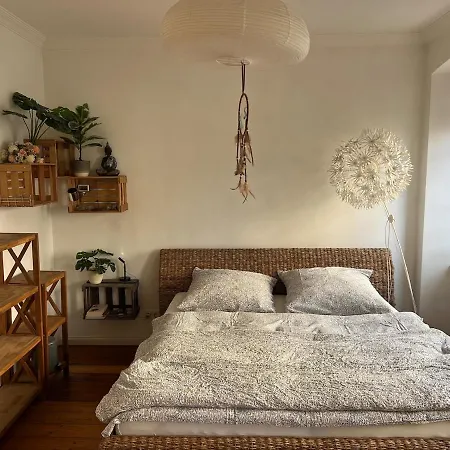 Villa Lovingly Renovated Witch's House With 2 Parking Spaces And Garden *