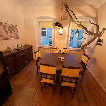 Lovingly Renovated Witch's House With 2 Parking Spaces And Garden Villa *