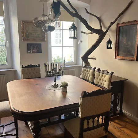 Lovingly Renovated Witch's House With 2 Parking Spaces And Garden * Lösnich